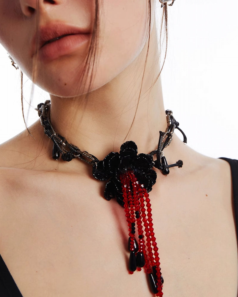 Manju Sahua Flower Tassel Necklace 01