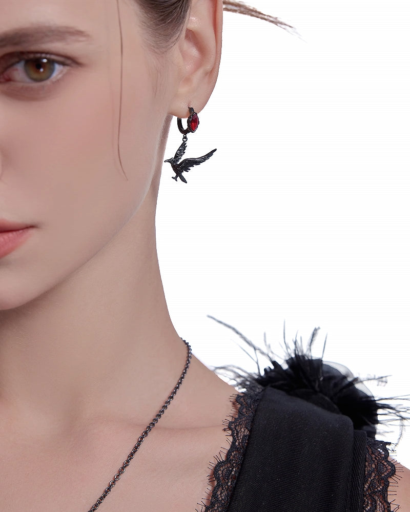 Thorn Dark Crow Earrings 02