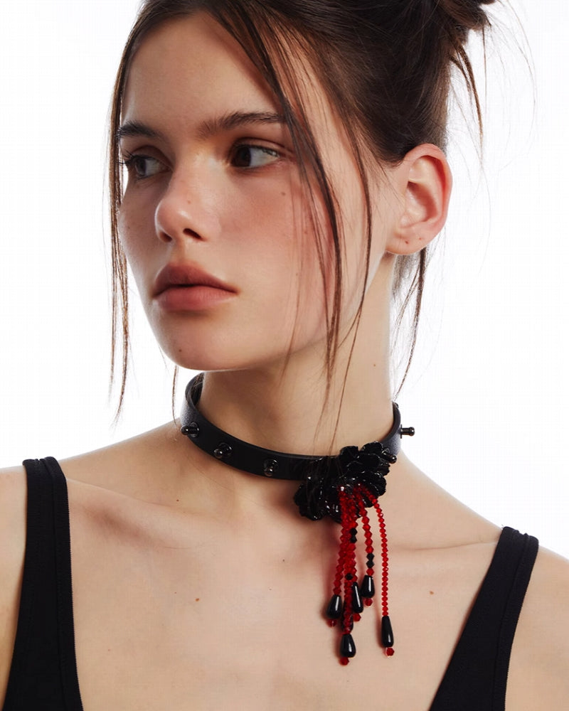 Manju Sahua Flower Tassel Choker