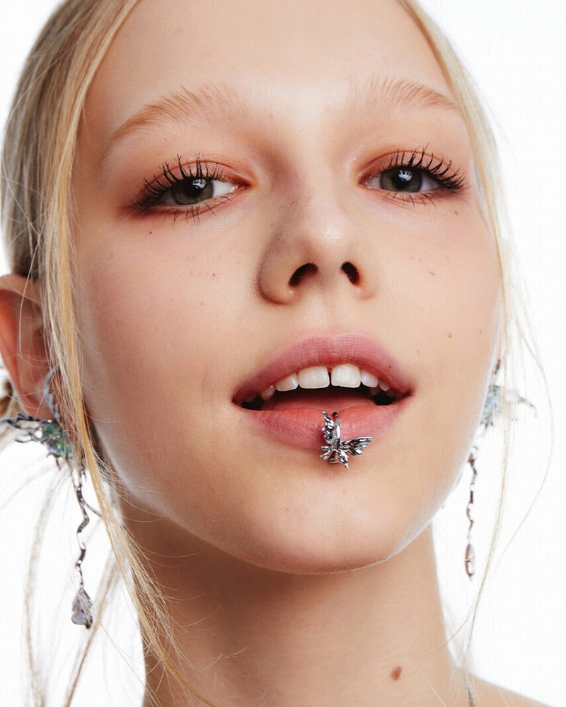 Ice Butterfly Streamer Lip Clip