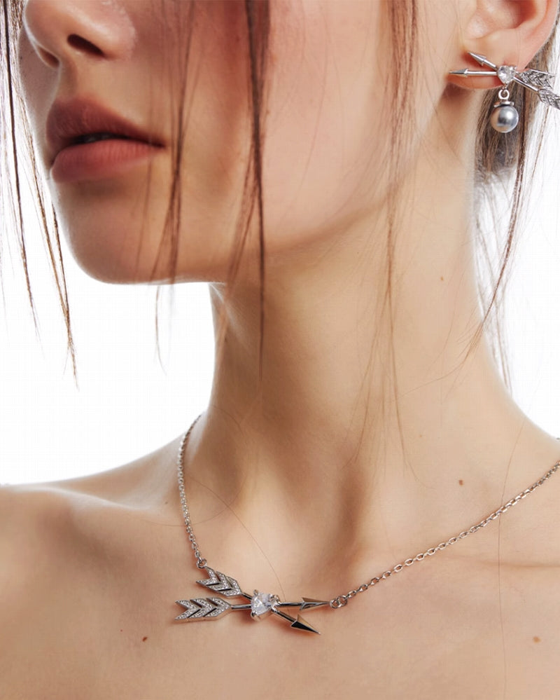 Sweetheart Fritillary Arrow Necklace 02