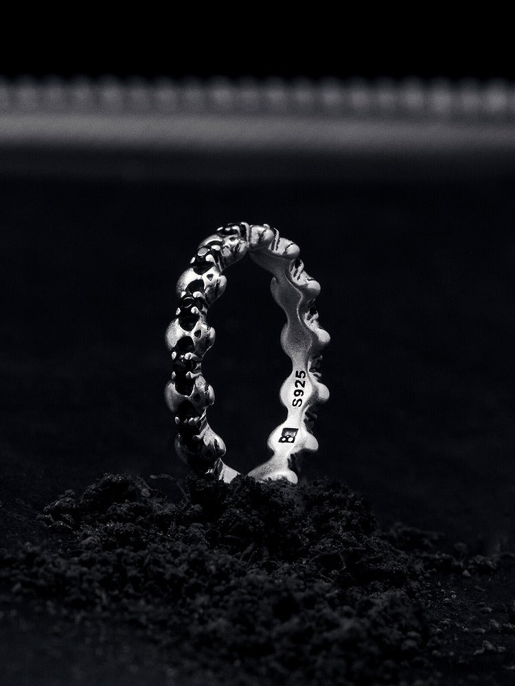 Mini Punk Skull Black Ring
