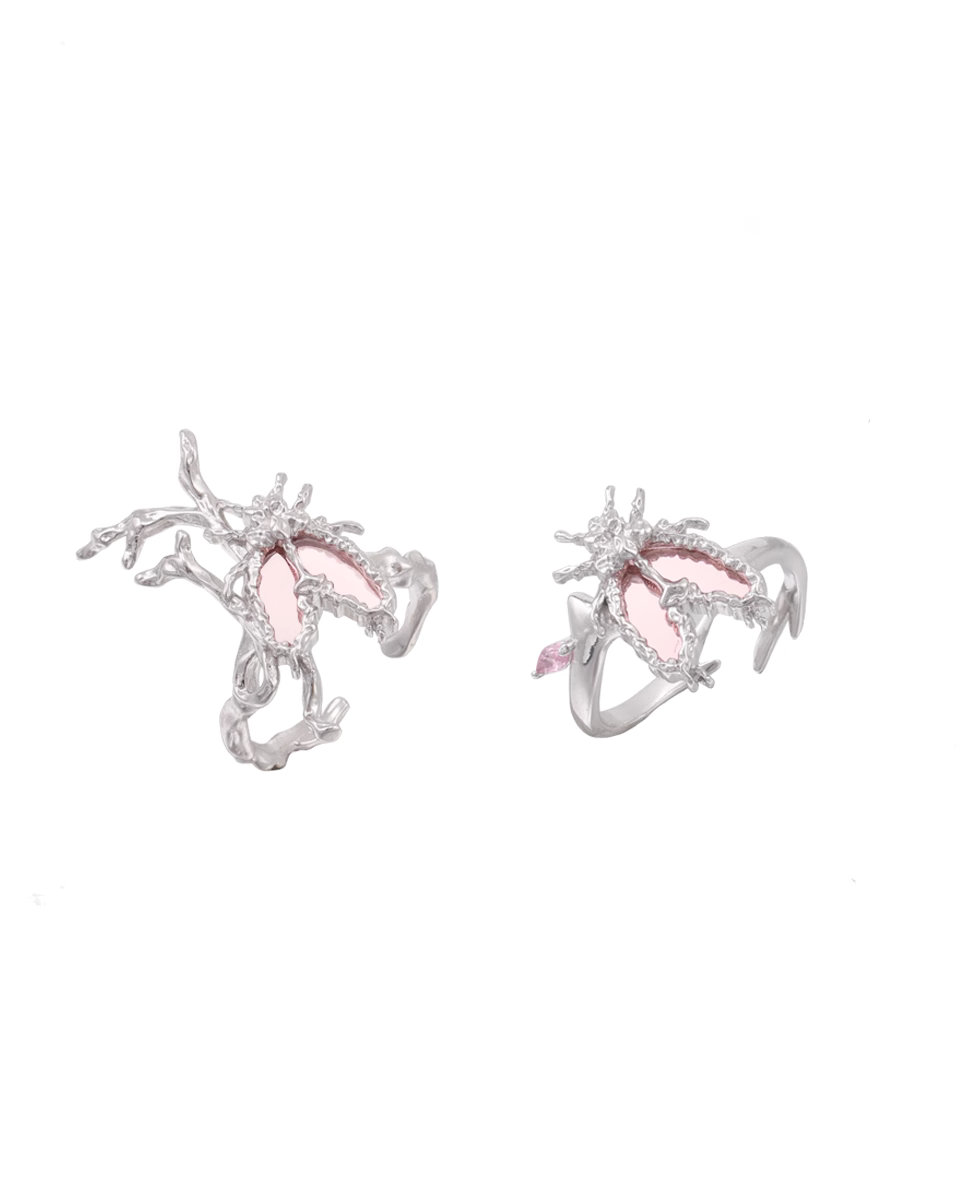 Flowing Firefly Ring