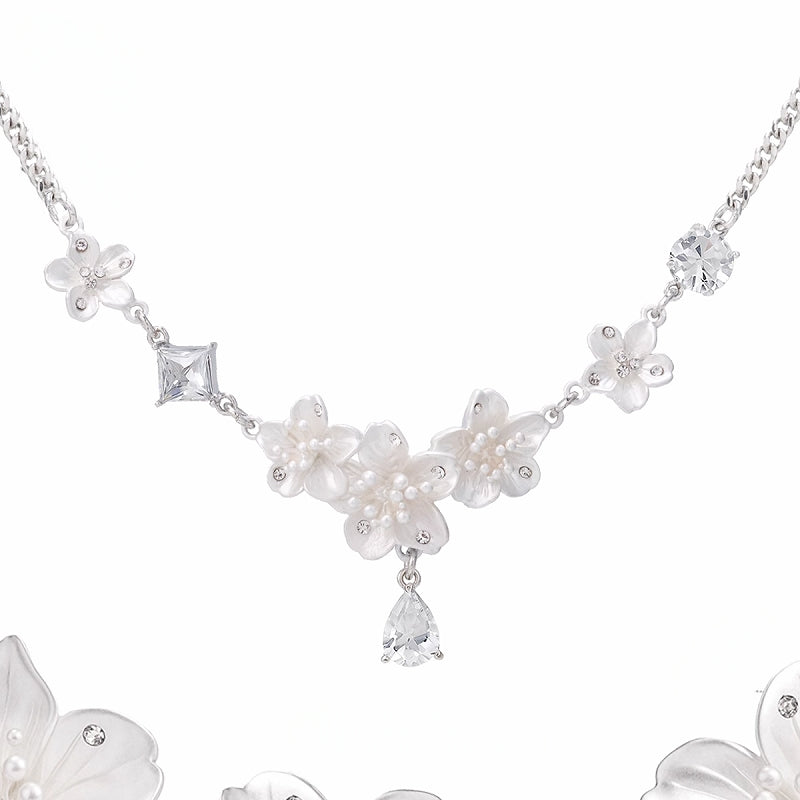 Night Sakura Flower Necklace