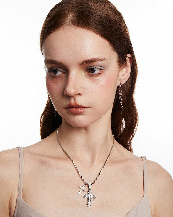 Star Trail Cross Necklace 01