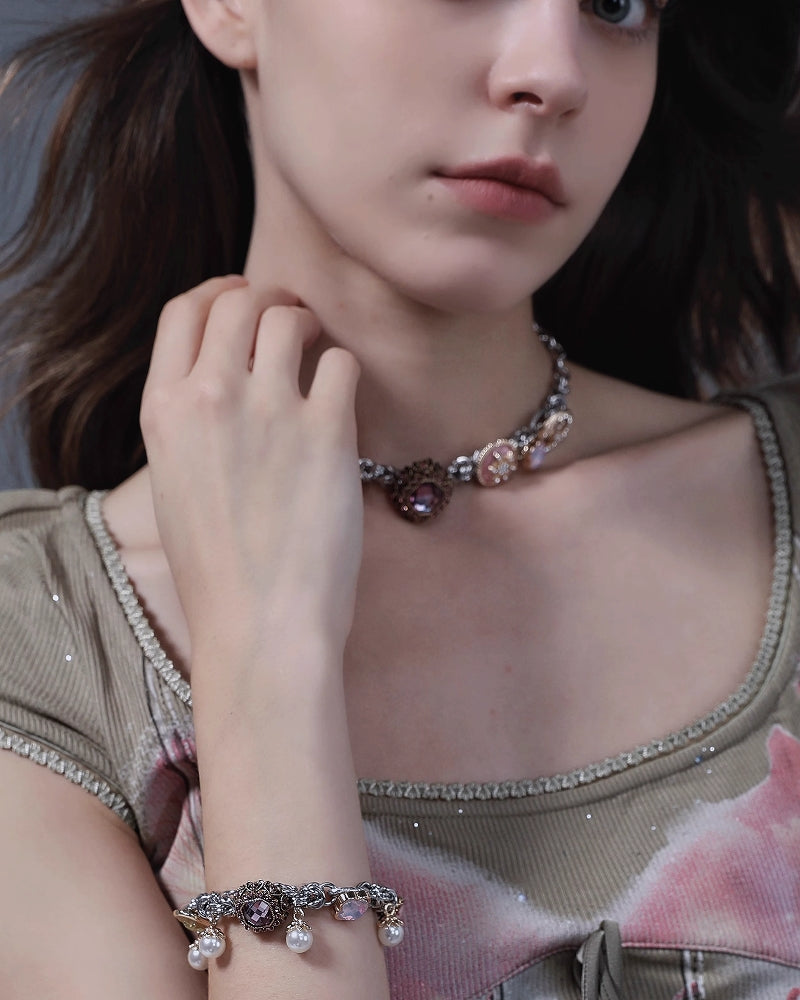 Baroque Retro Buttons Choker
