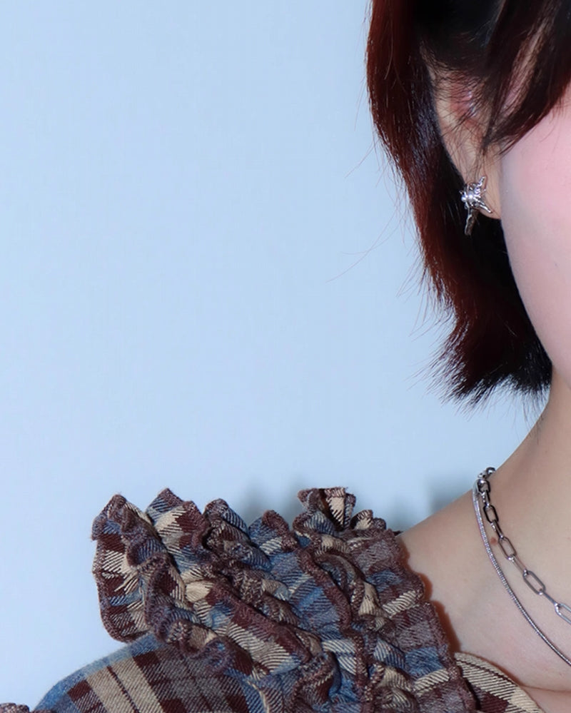 Galaxy Journey Star Earrings 02