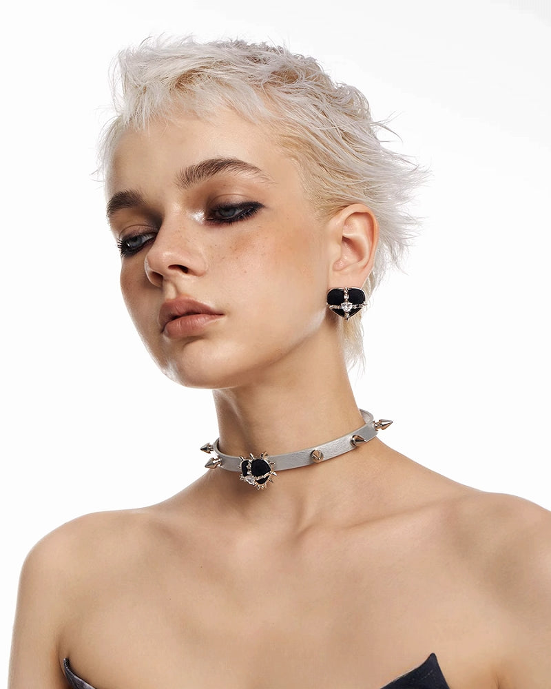 Sweetheart Rock Love Rivet Choker