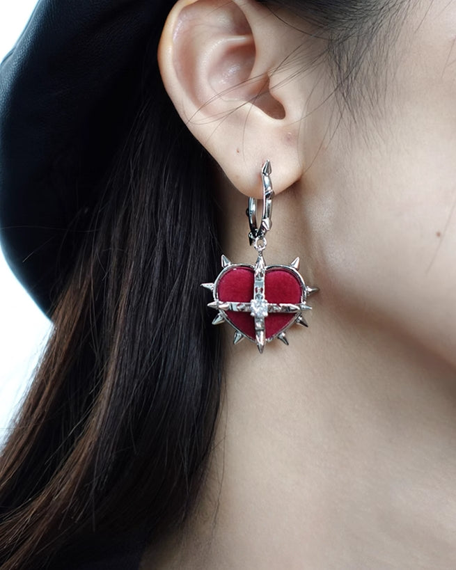 (Ex Display) Evil Girl Crazy Flower Earrings01