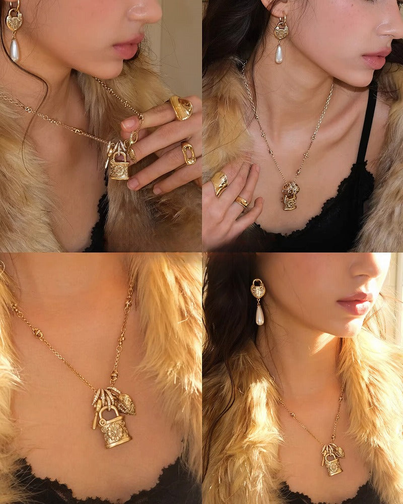 Daisy Declaration Necklace 03