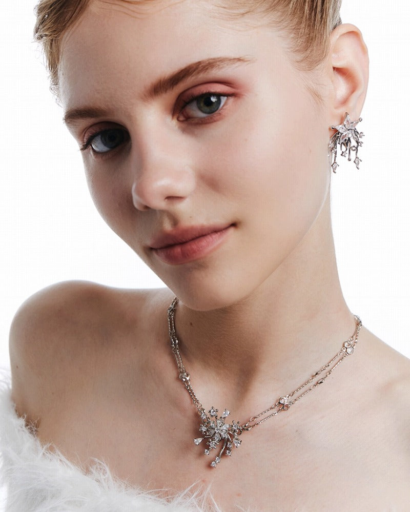 Winter Love Song Snowflake Necklace 01