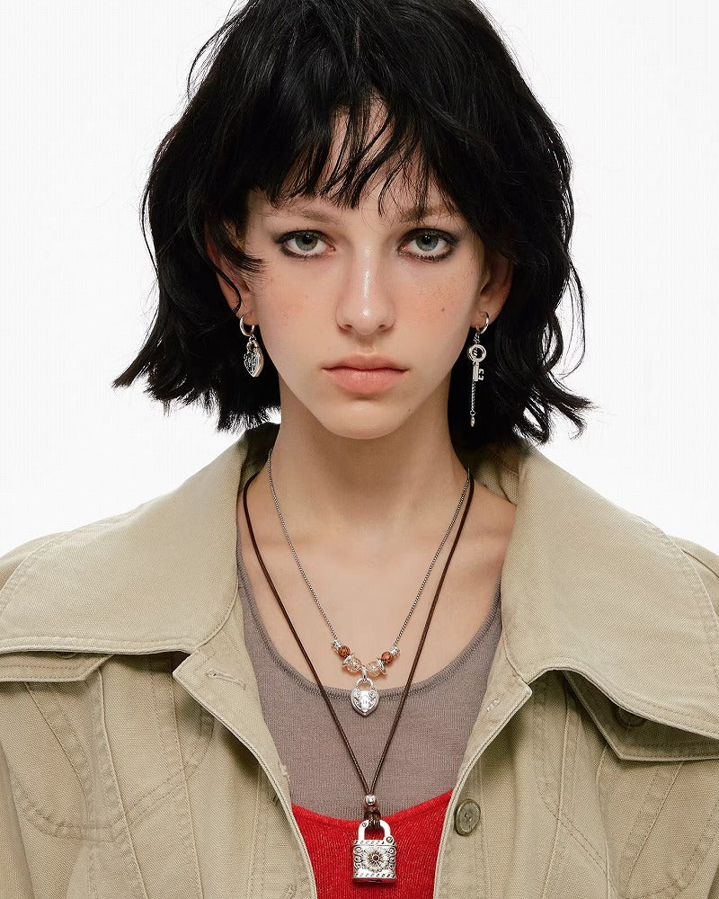 Daisy Declaration Necklace 01 – 宵