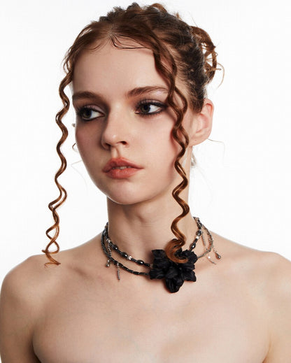 Black and White Flower Necklace