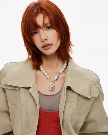 Daisy Declaration Necklace 04