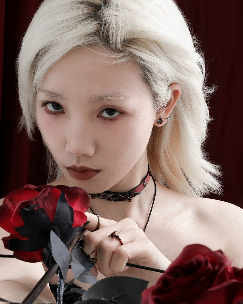 Twilight Rose Earrings 02