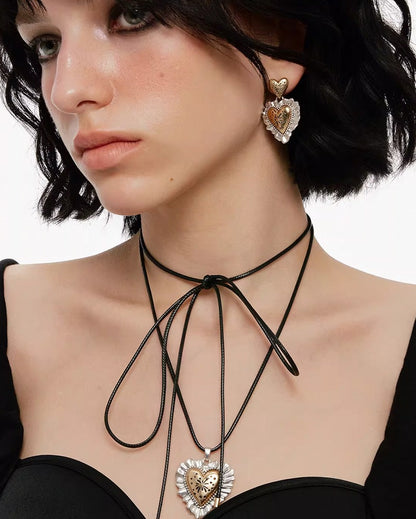 Fireworks Heart Necklace 02