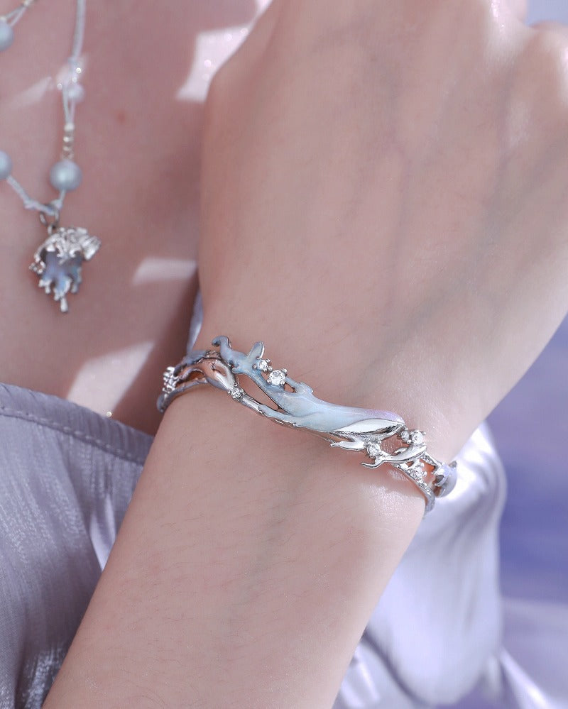 Atlantis Whale Bracelet 02
