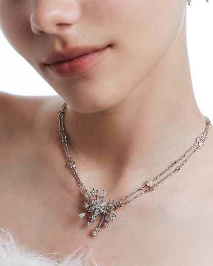 Winter Love Song Snowflake Necklace 01