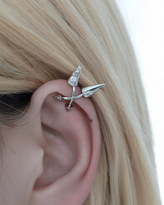 Basic Rivet Star Cuff 03