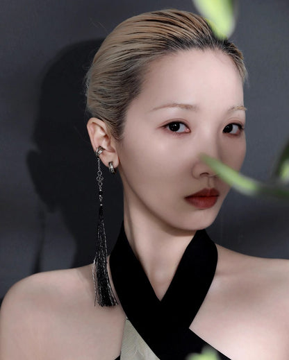 Monologue Tassel Cuffs