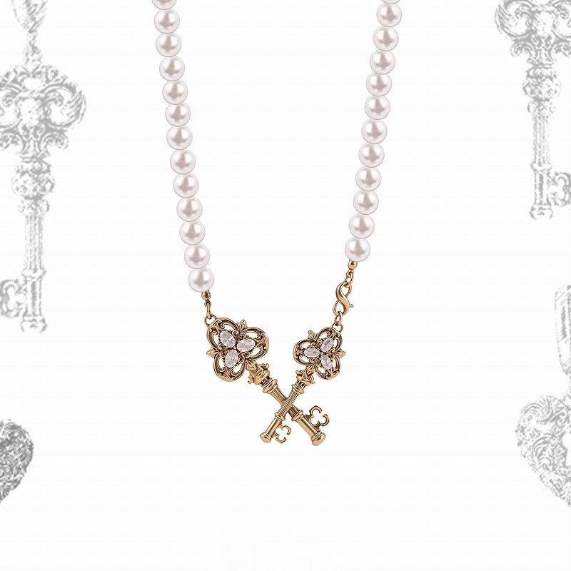 Locked Heart's Whisper Necklace 03