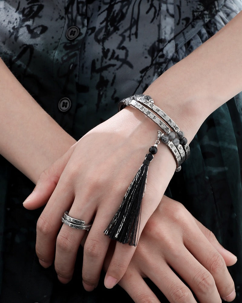 Monologue Tassel Bracelet