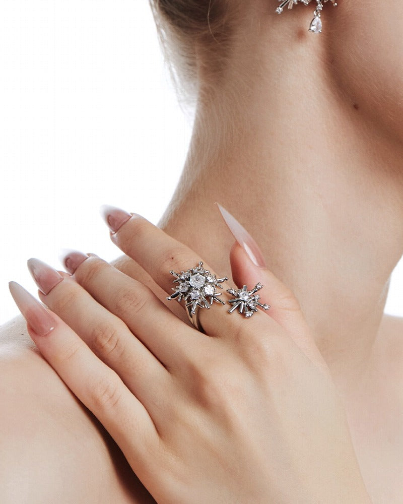 Winter Love Song Snowflake Open Ring