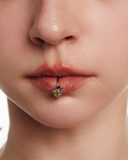 Liao Zhai Green Moonlight Lip Clip