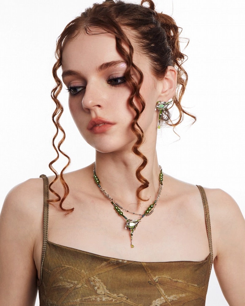 Liao Zhai Green Moonlight Necklace 01