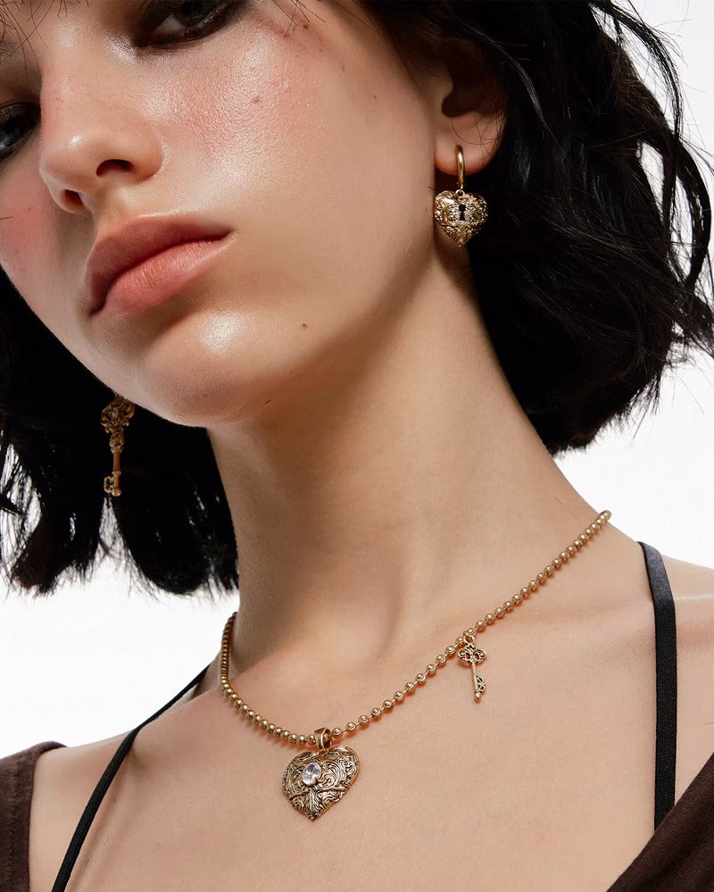 Locked Heart's Whisper Necklace 05