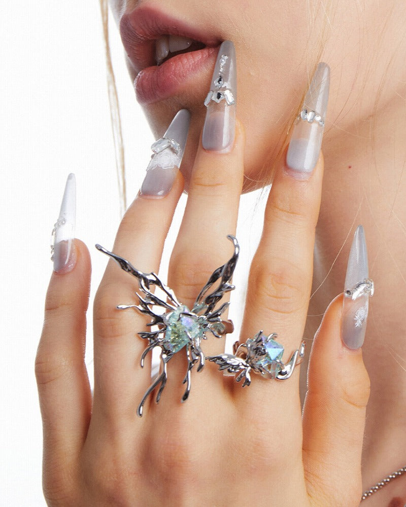 Ice Butterfly Streamer Ring – 宵