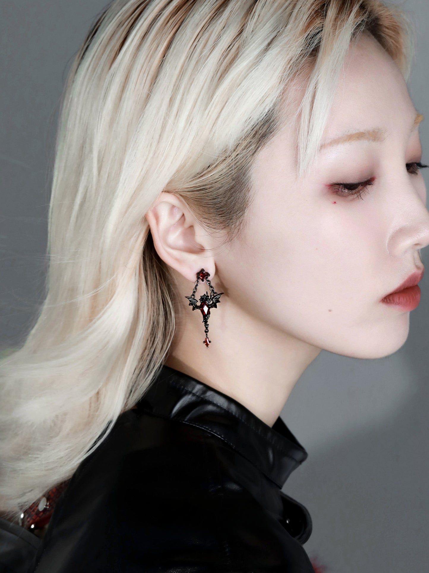 Flame Hell Dragon Earrings01