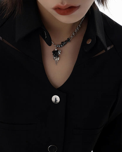 (Ex Display) Ice Hunting Black Reef Necklace01